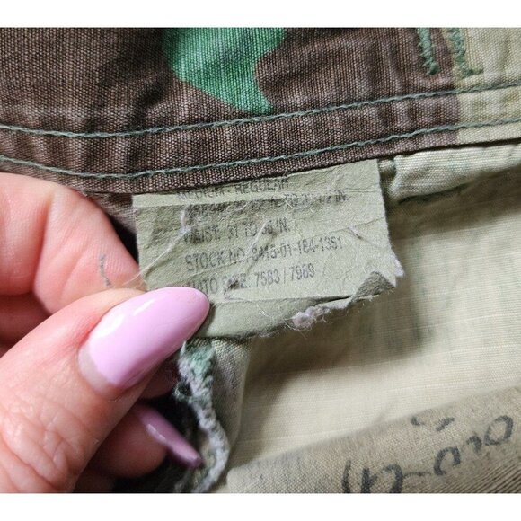 Vintage Army Military Draw String Distressed Worn Camo Cargo Pants Chinos - Picture 5 of 8